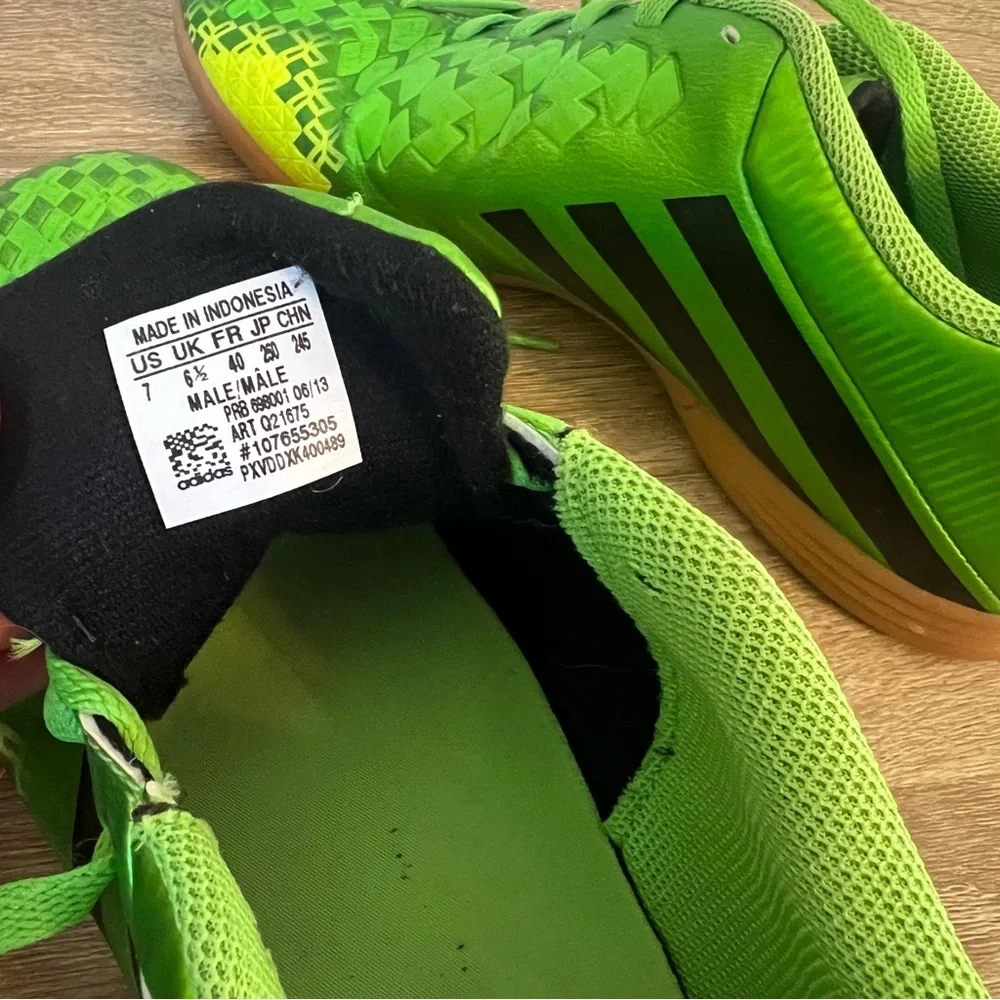 Adidas Predator Absolado LZ IN Indoor Soccer Shoe Size 7